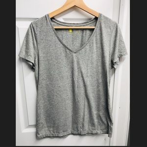 Gray short sleeved shirt